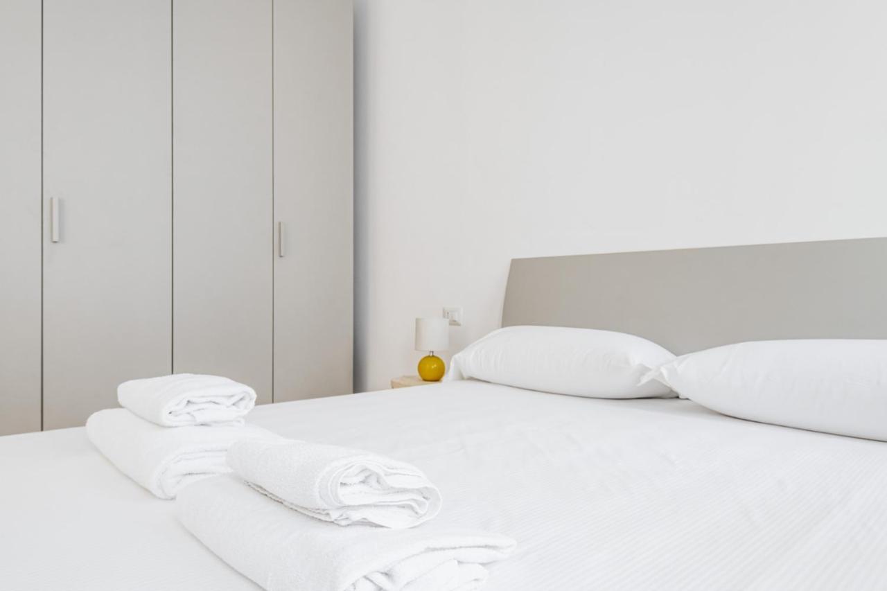 Easylife - Stile E Comfort A Due Passi Da Centrale Милано Екстериор снимка